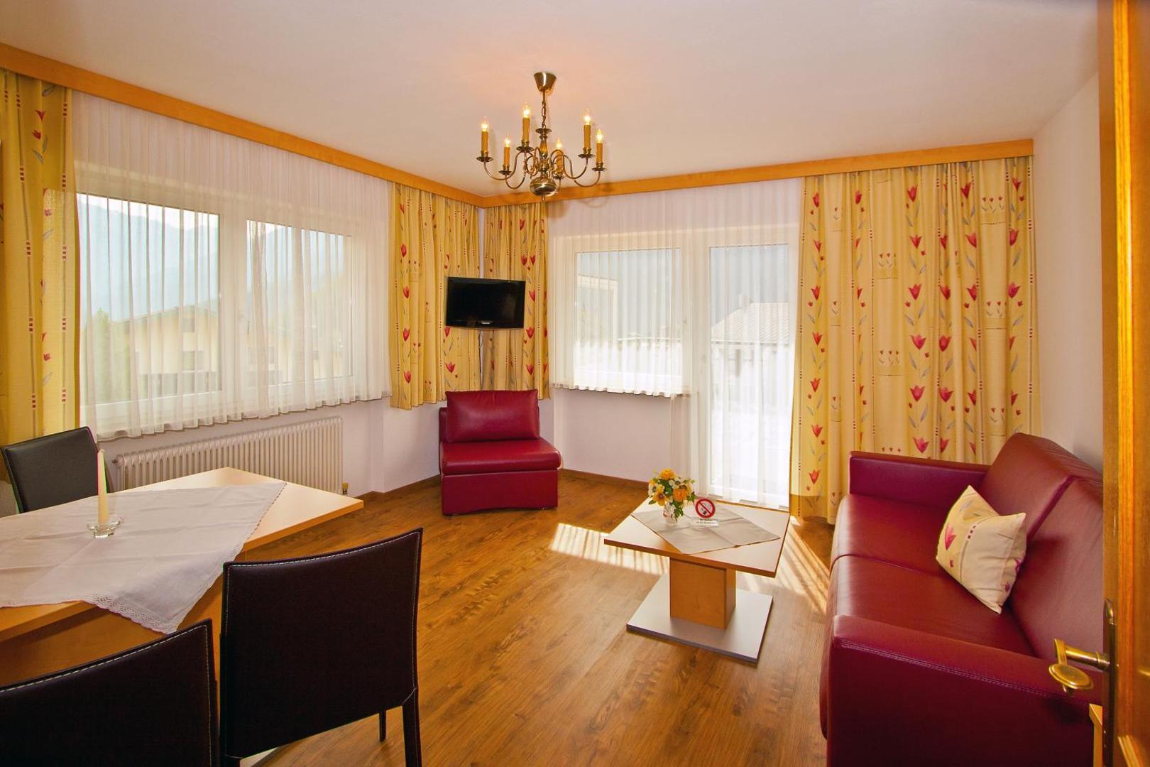 Ferienwohnungen Appartements Patscheider 6
