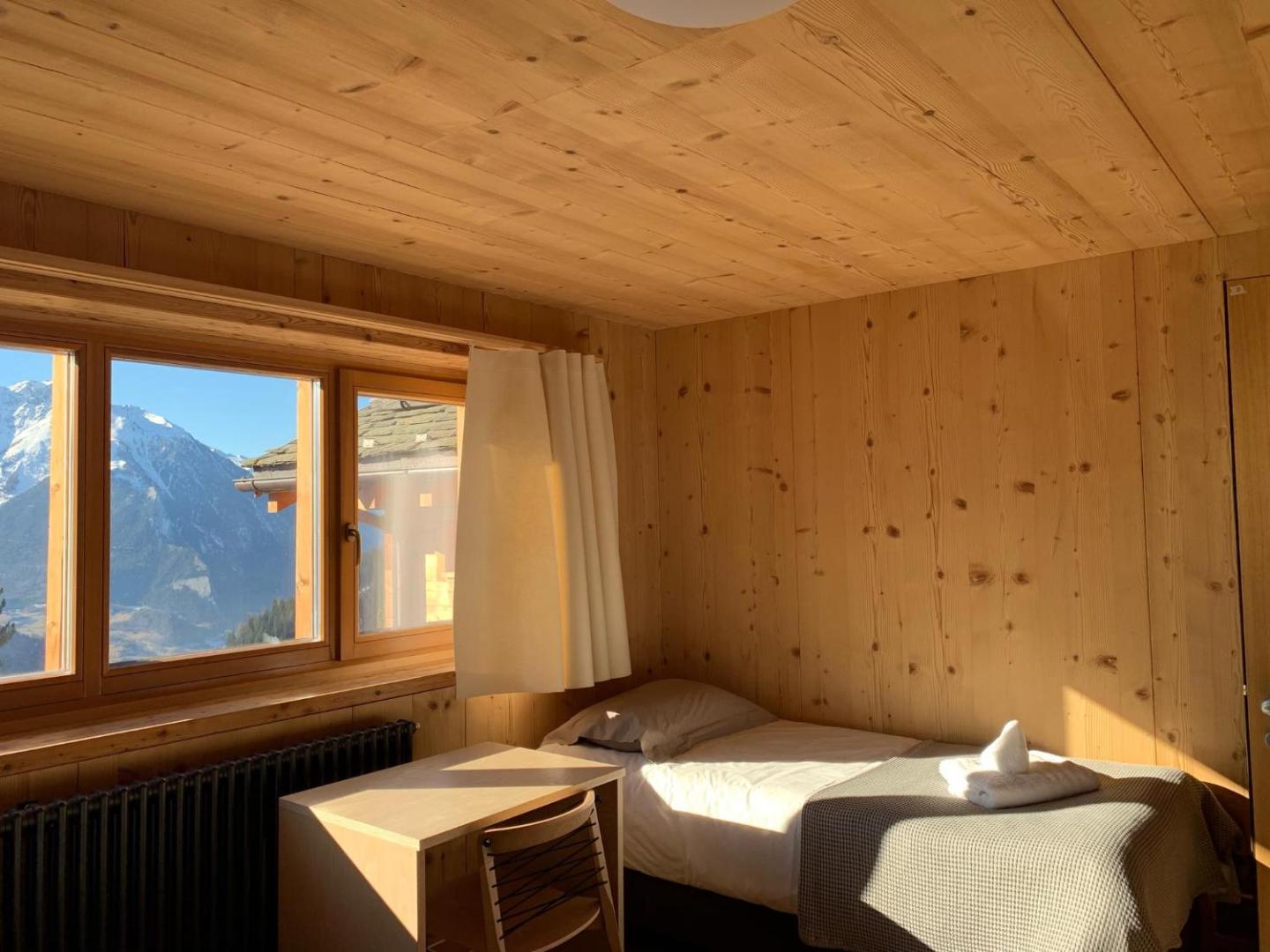 Hotelski 3