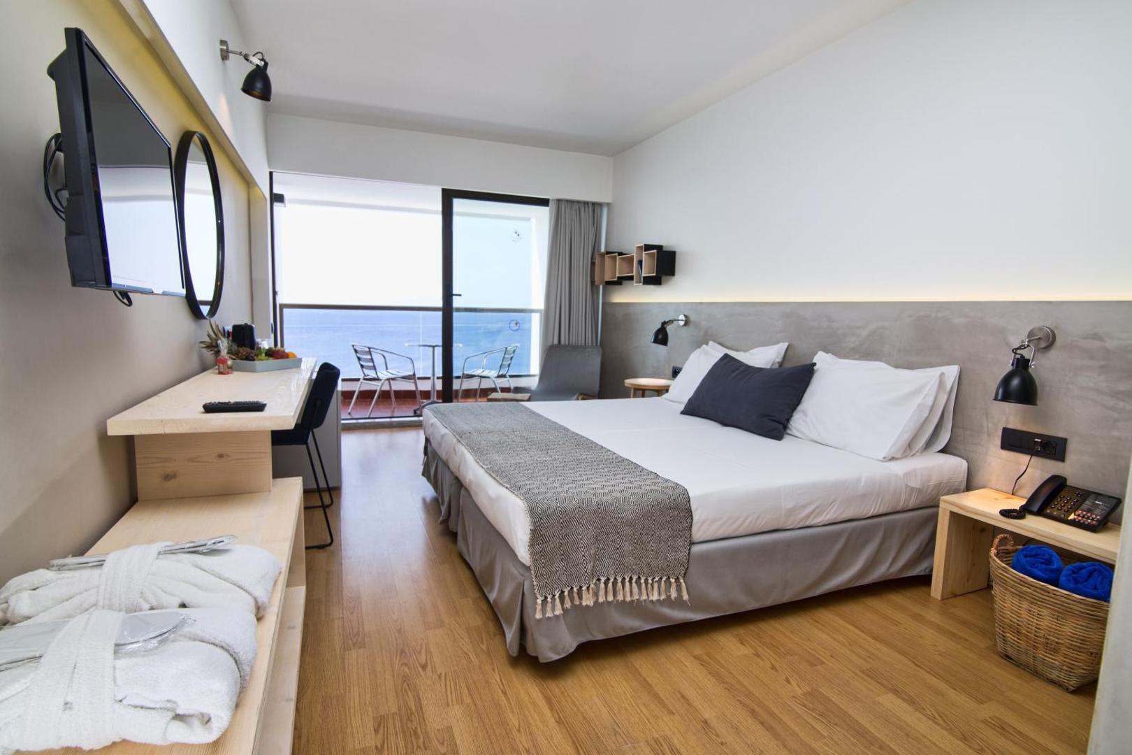 Blue Sky City Beach Hotel 3