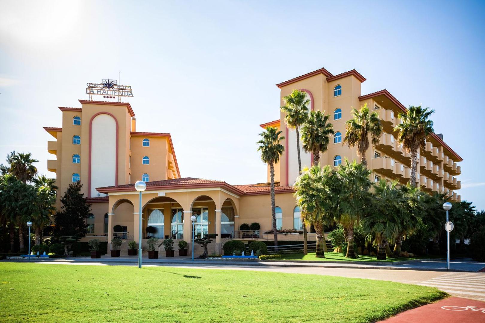 Ohtels La Hacienda 6
