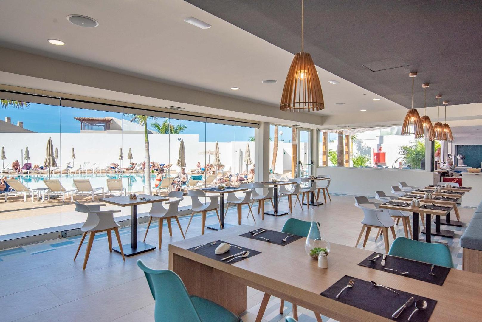 Ohasis Boutique Suites 6