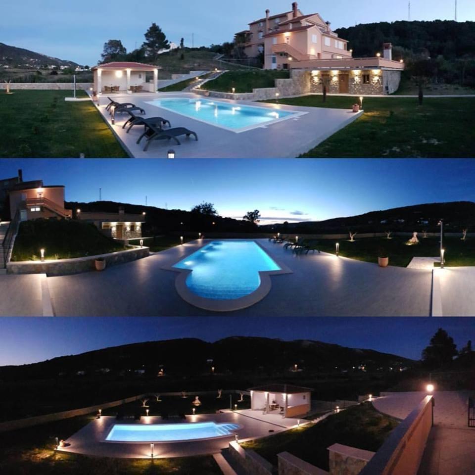Apartments Dionis 2