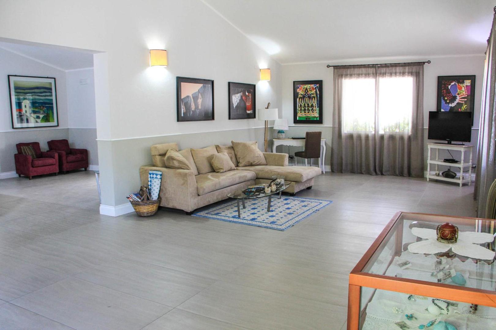 Albaruja Hotel 7