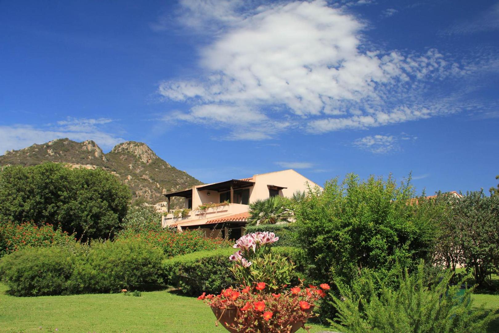Albaruja Hotel 8