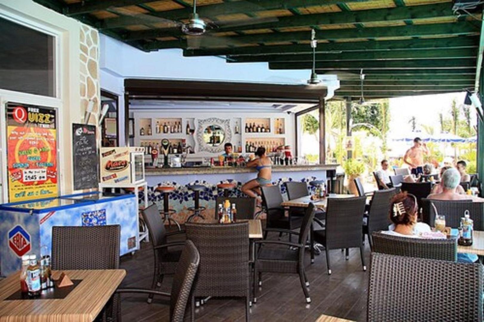 Pefkos Beach Studios & Apartments 6