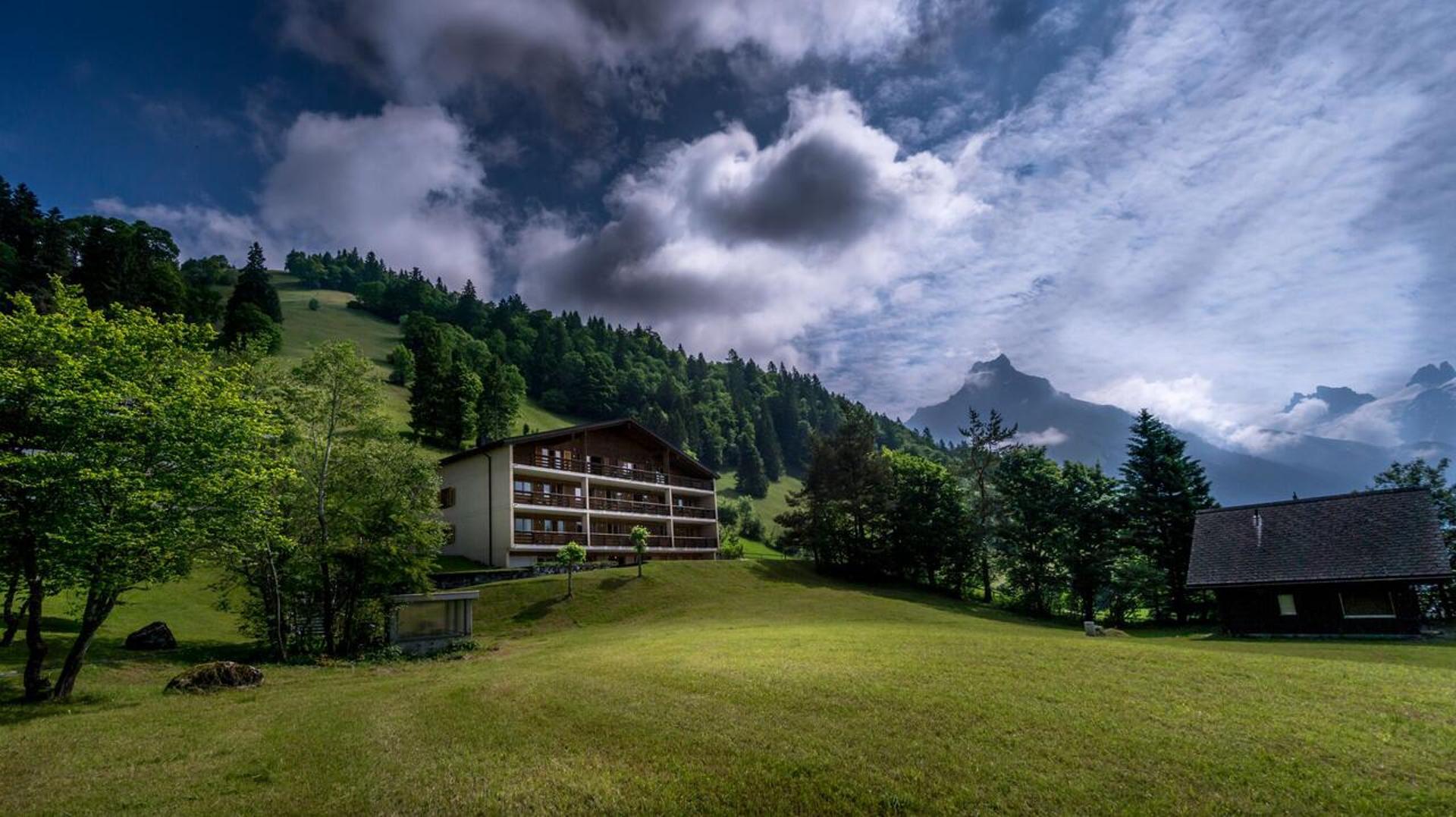 VILLA HUNDERT Boutique Mountainscape 7