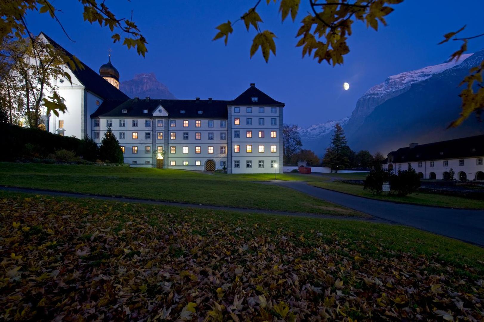 Hotel Schweizerhof 7