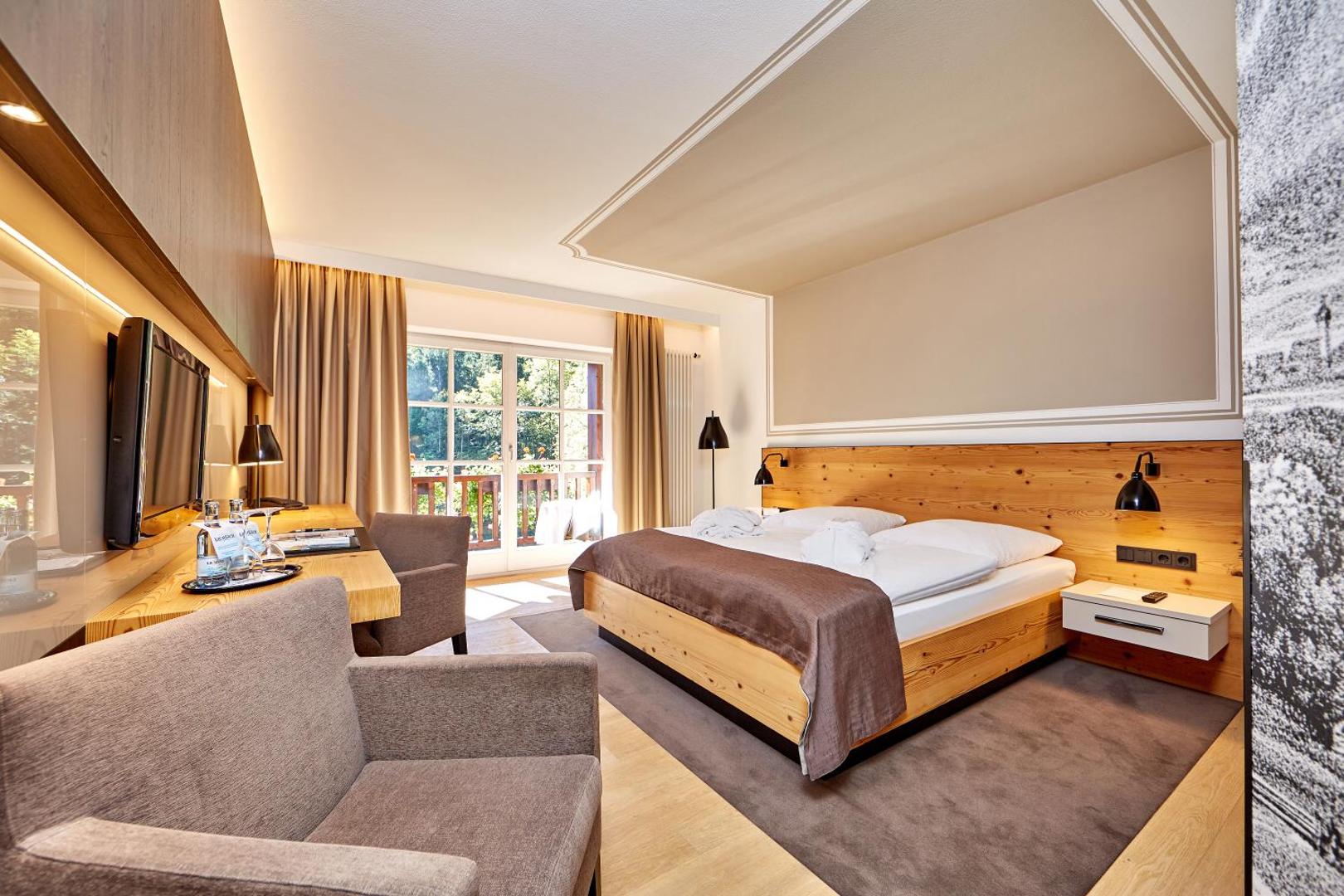Hotel am Badersee 7