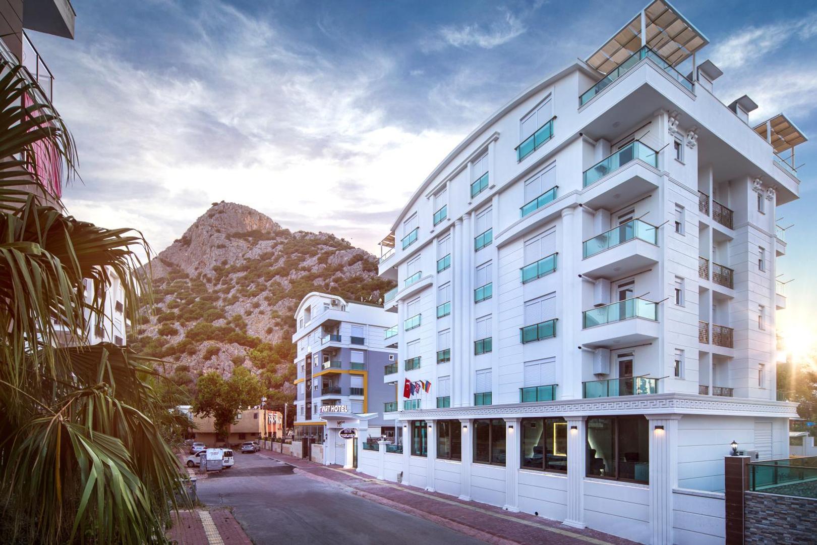 Sitti Apart Hotel 8