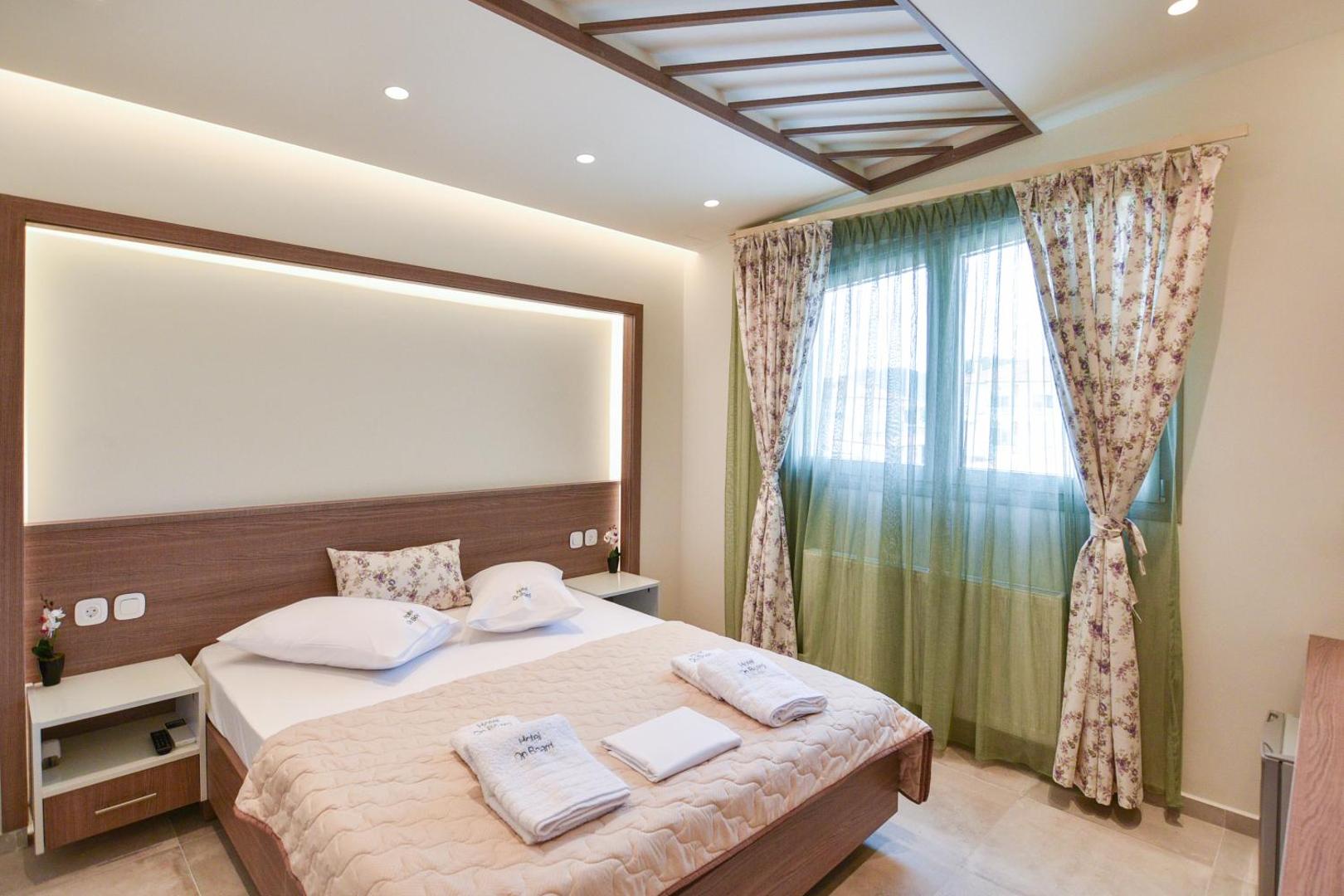 On Board Luxury Studios 8