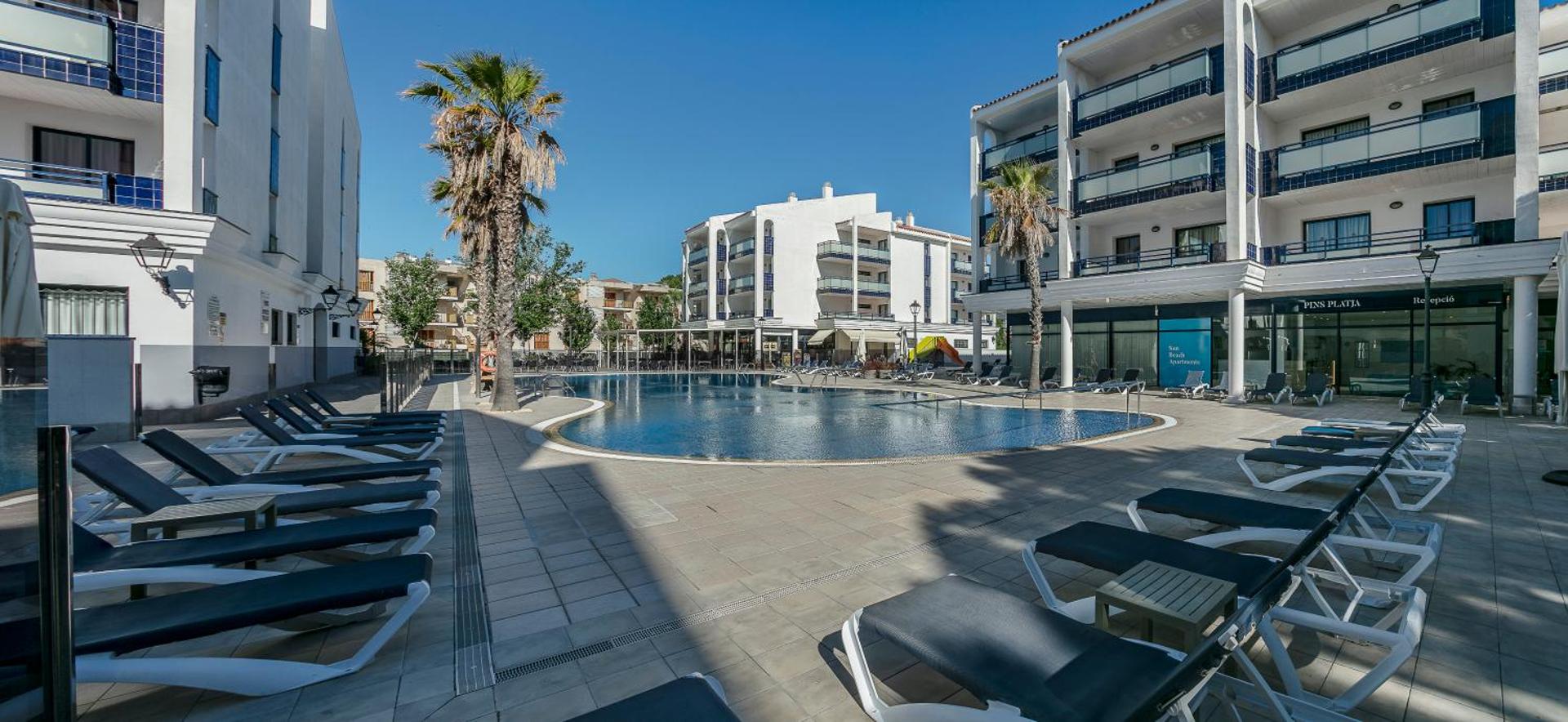 Pins Platja Apartments 7