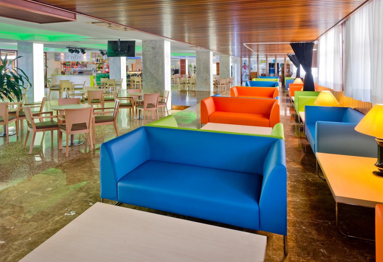 GHT Oasis Park & Spa 3