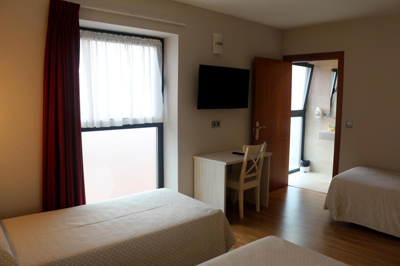 Hotel 44 8