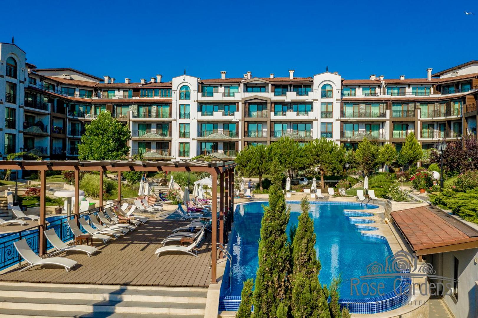 Rose Gardens Apart Hotel 5