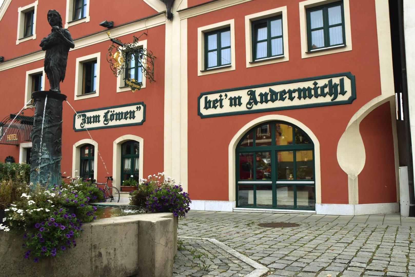 Hotel Gasthof Zum Löwen 3