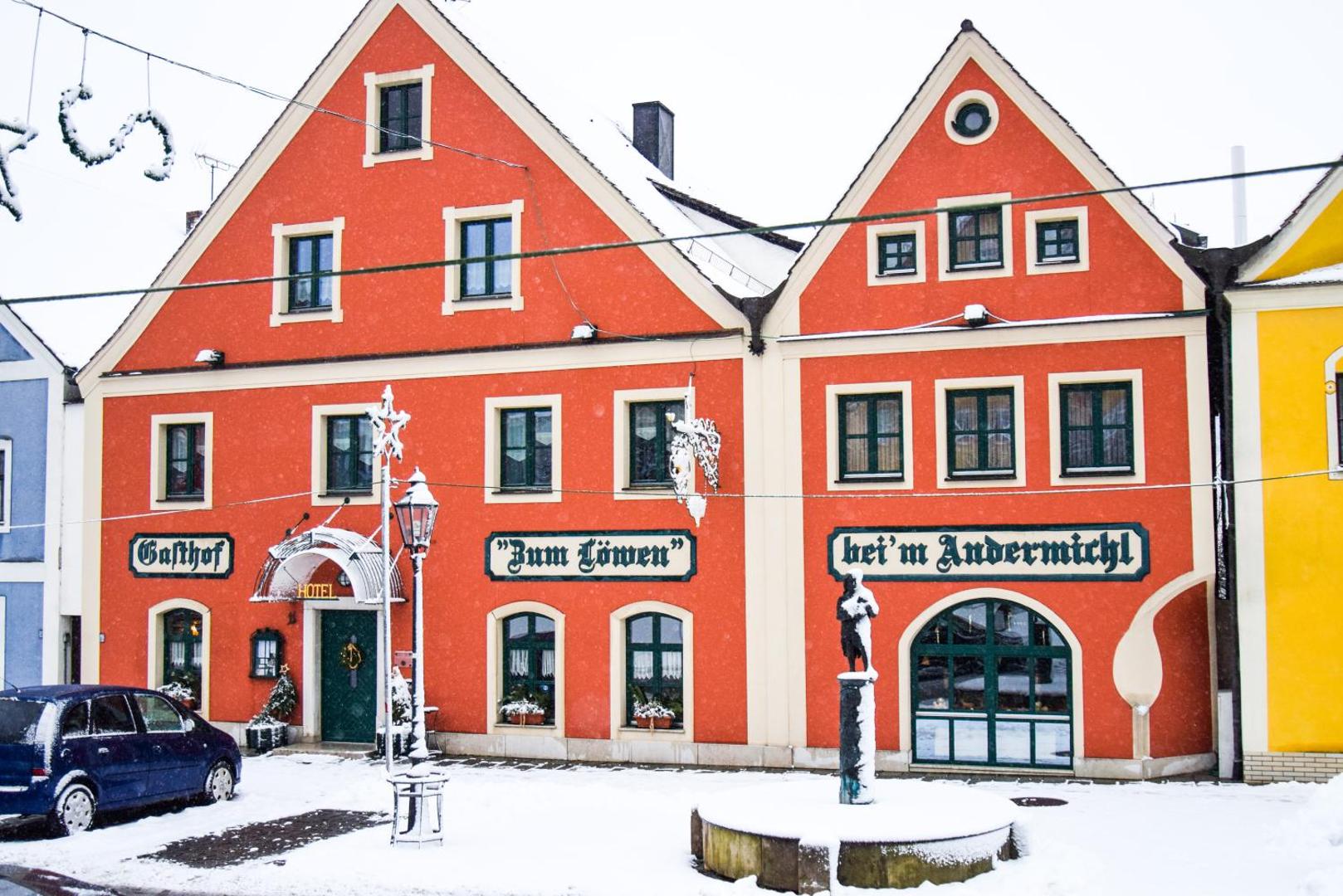 Hotel Gasthof Zum Löwen 6