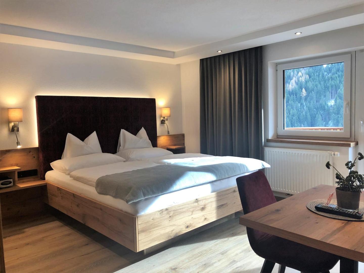 Hotel Garni Central - Zimmer - Studios - Apartments 6