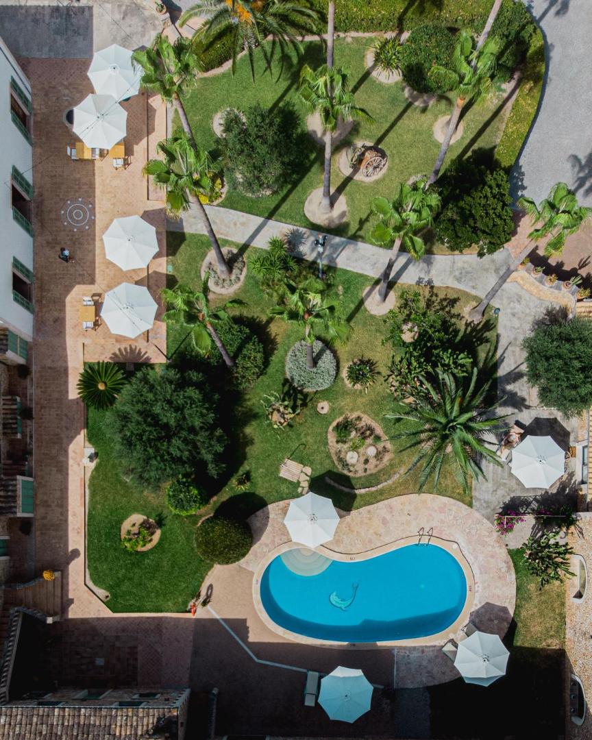 Curolla Petit Hotel, Maria de la Salut ... 2