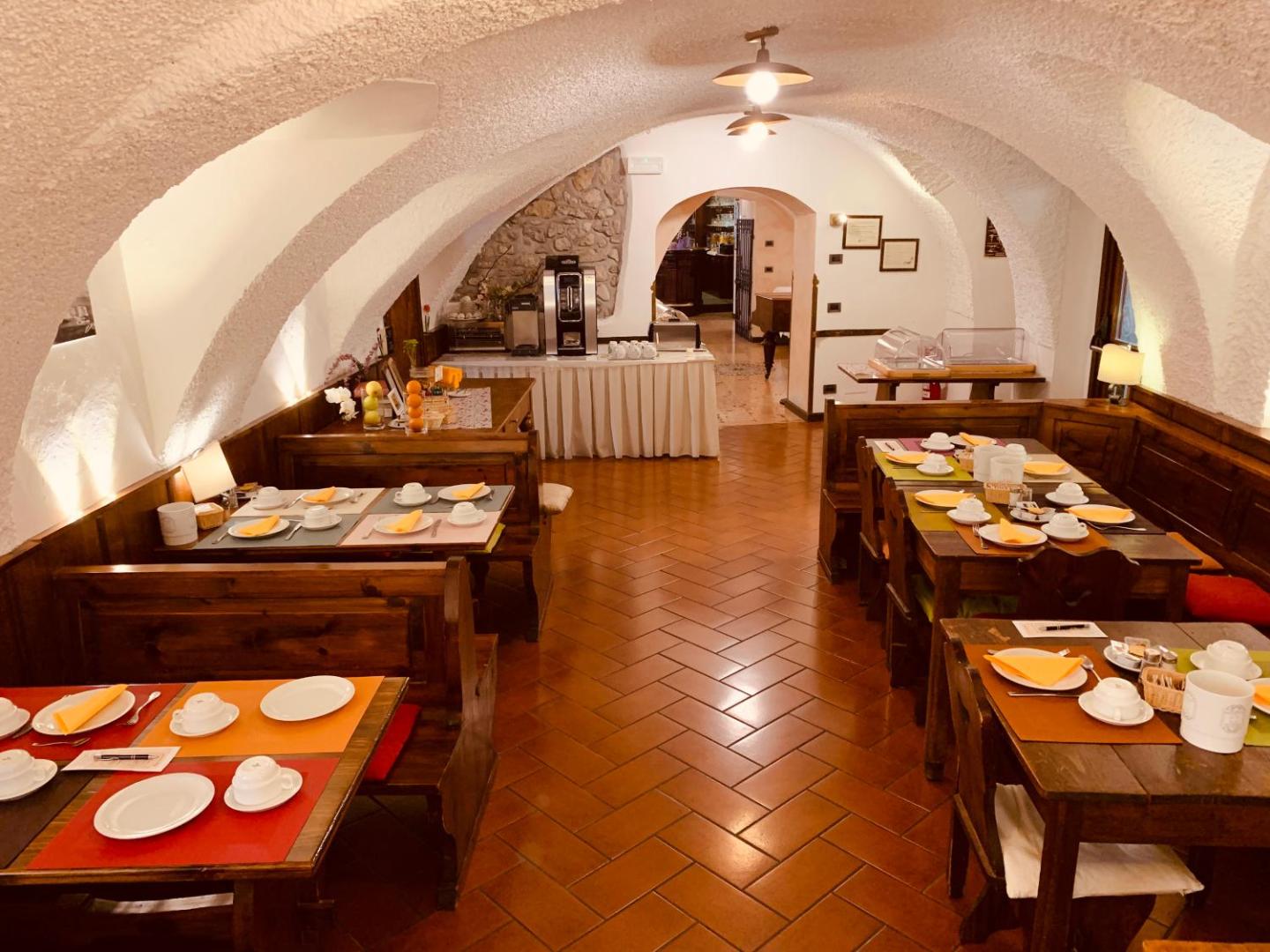 Hotel Dolomiti 6