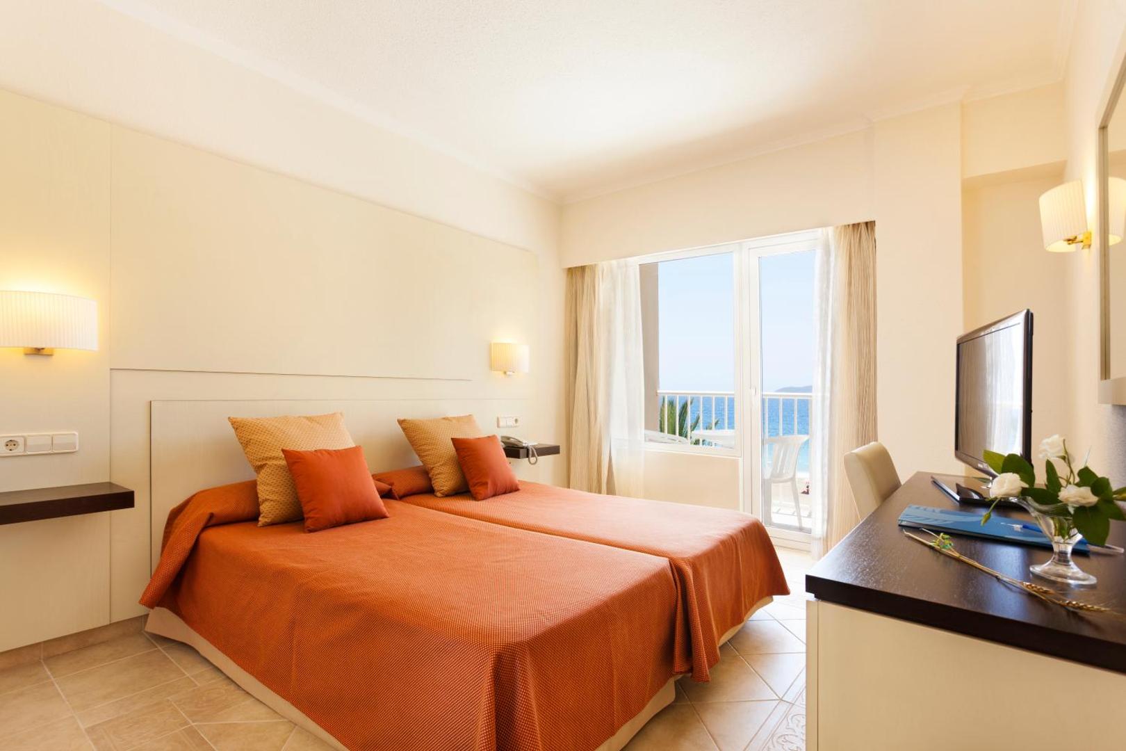 Grupotel Imperio Playa, Sant Joan de Labritja ... 3
