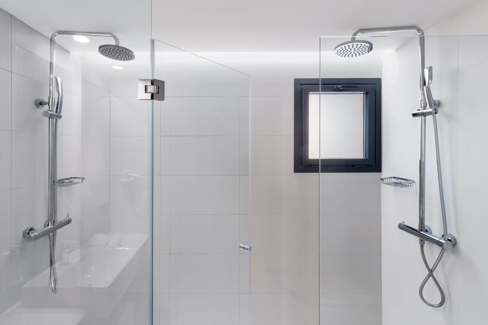 B&B HOTELS Donostia San Sebastián Aeropuerto 4