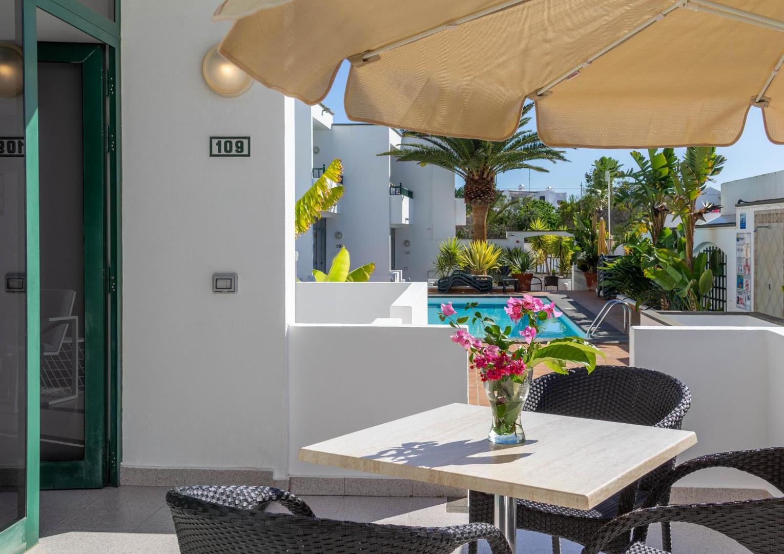 Apartamentos La Tegala 7