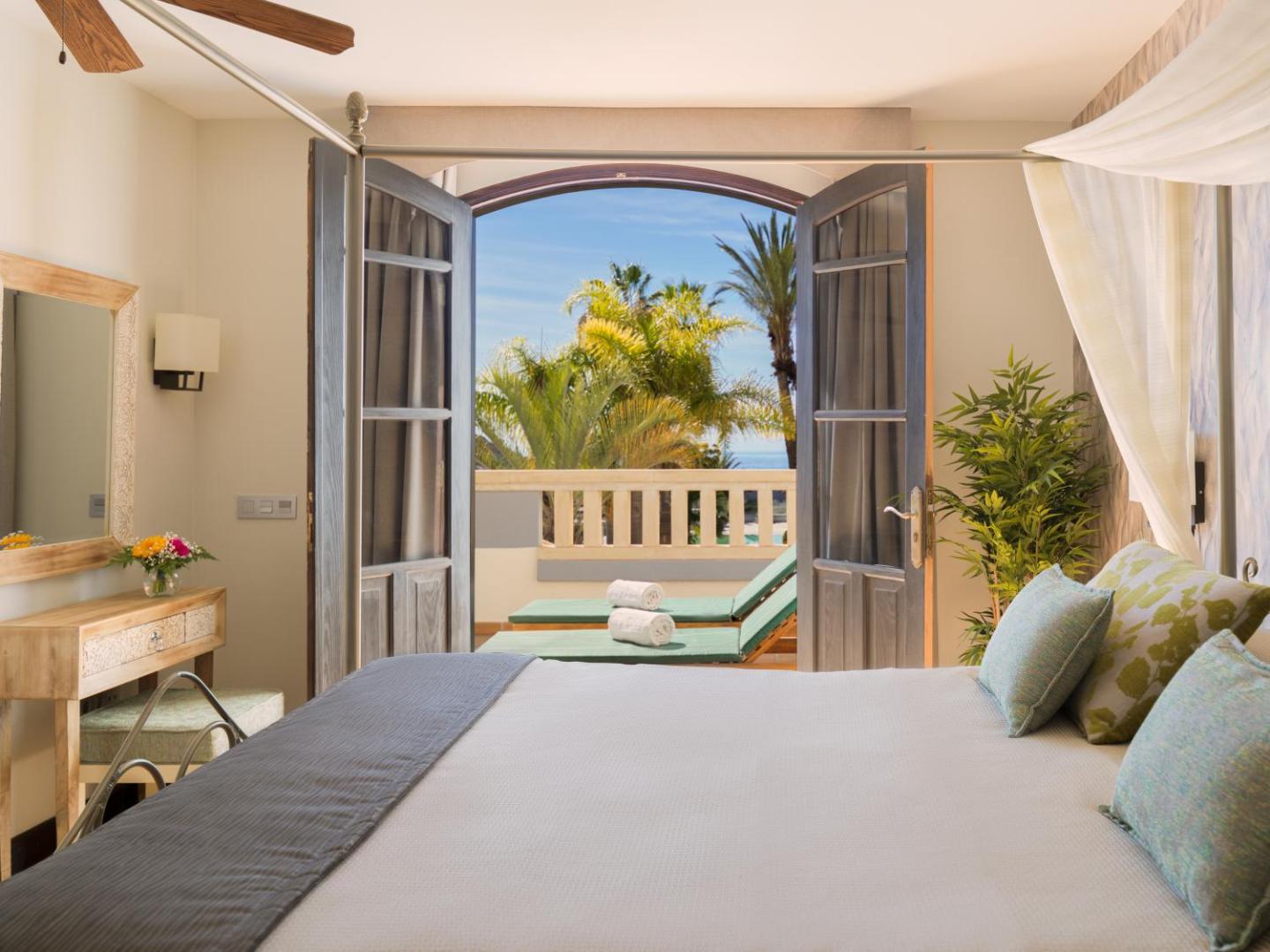 Regency Country Club, Apartments Suites 3