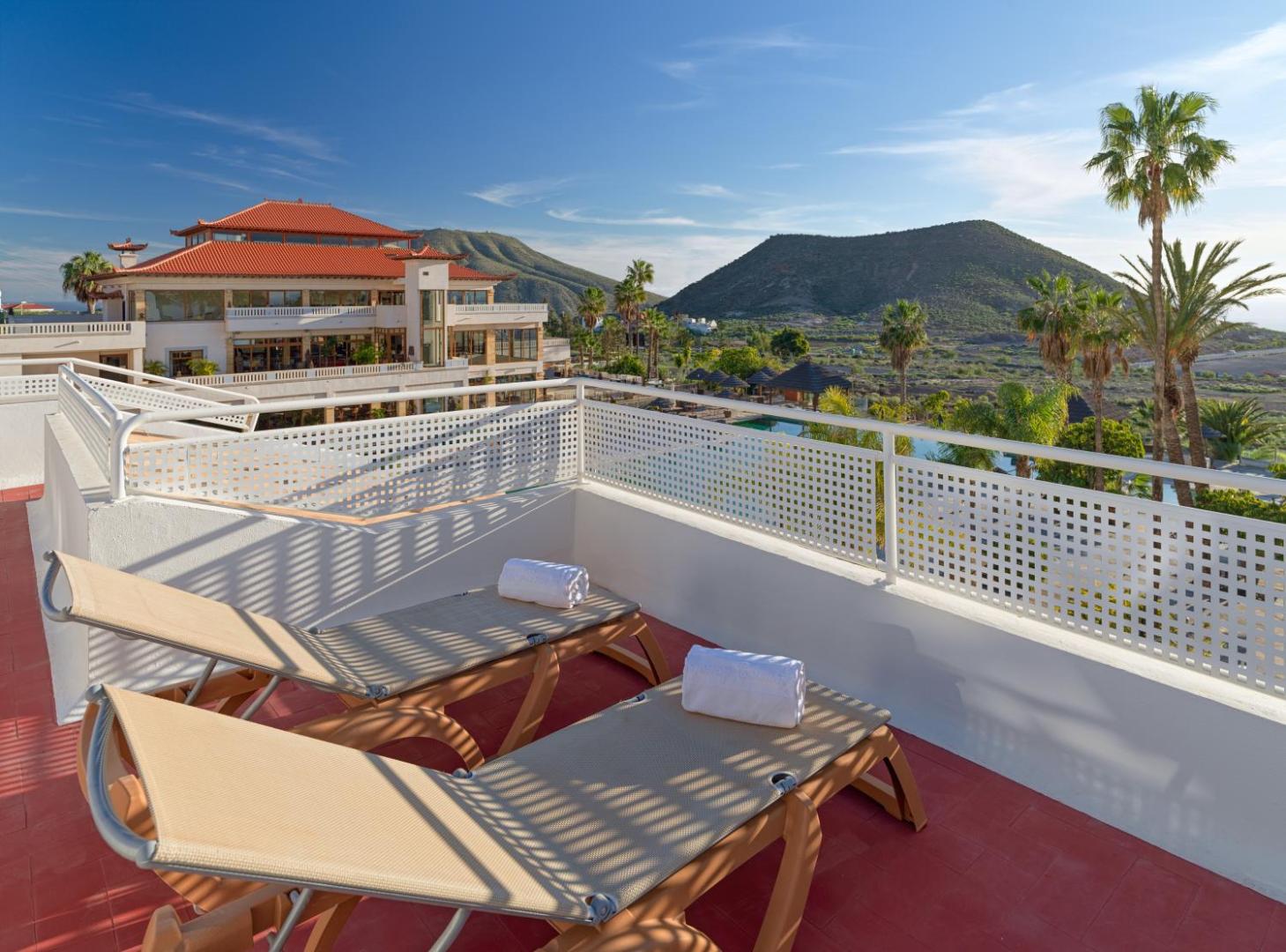 Regency Country Club, Apartments Suites 8