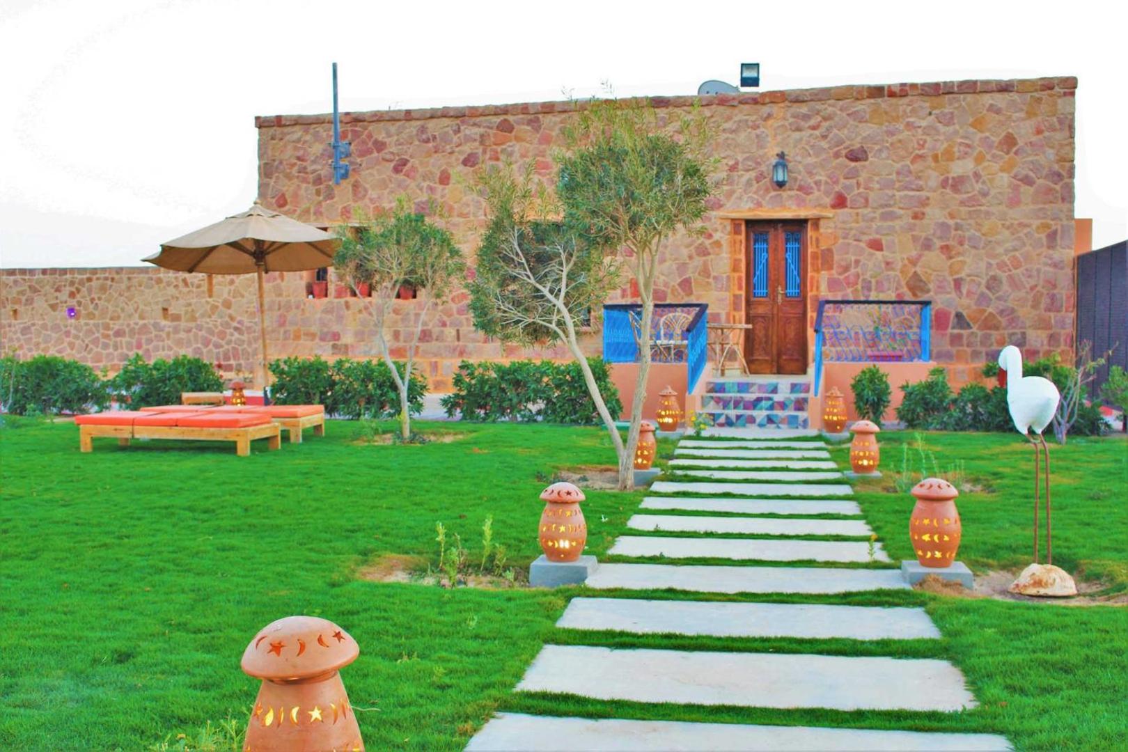 Rohanou Beach Resort 6