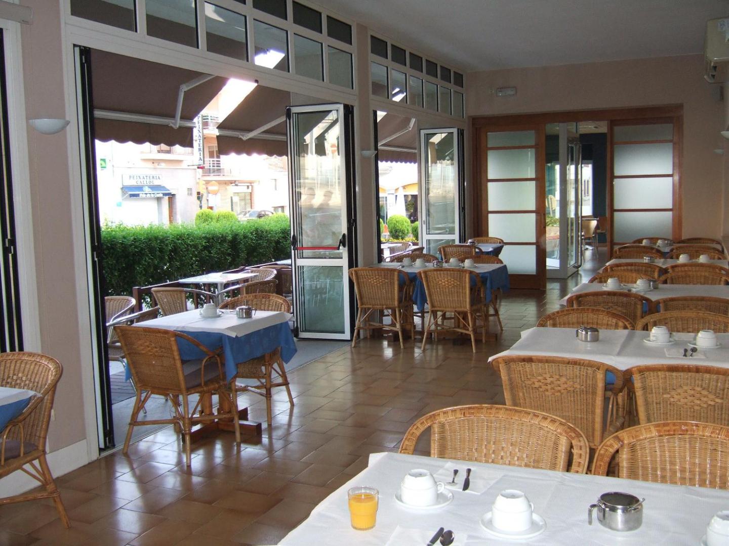 Hotel Can Català 5