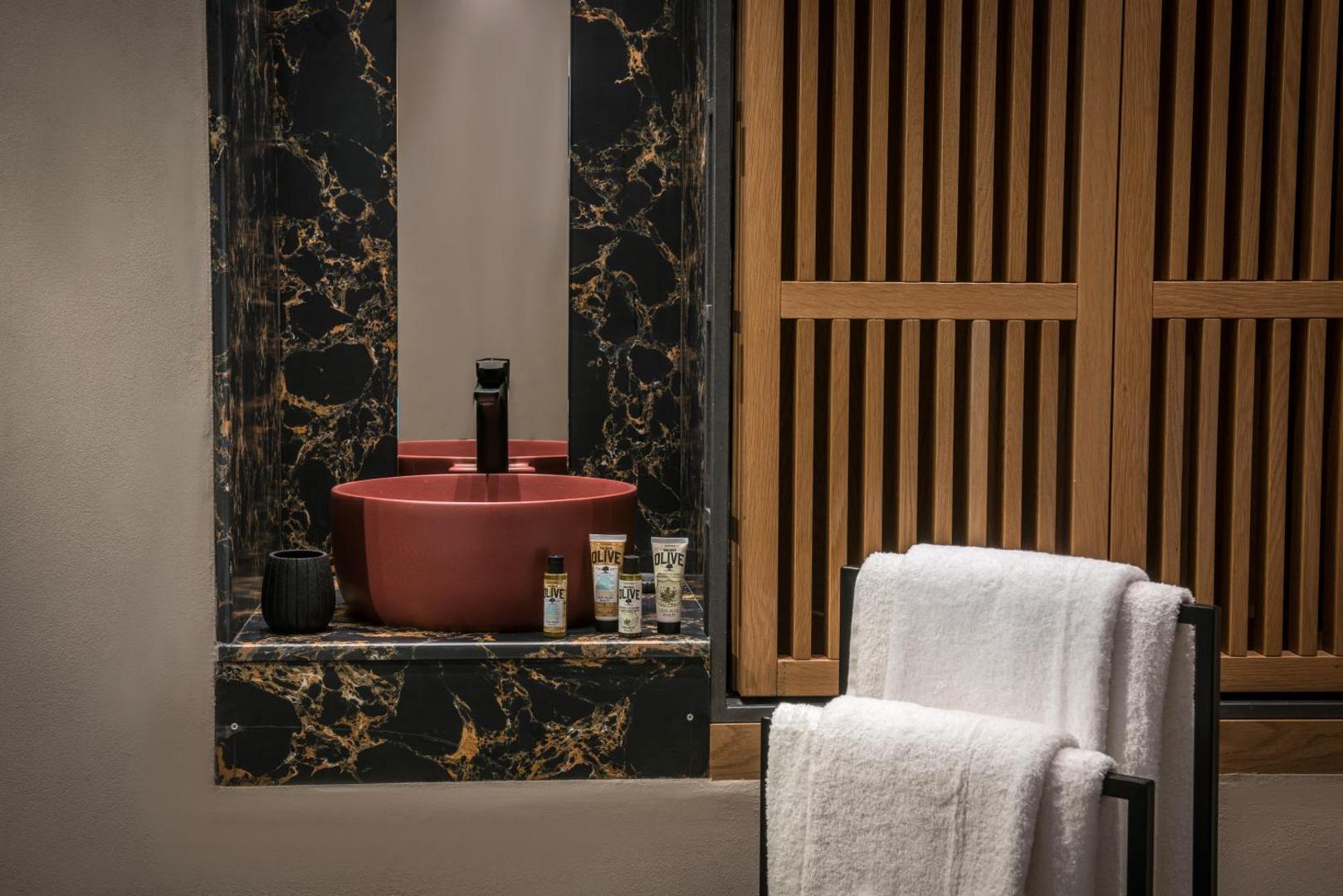 Riviera Boutique Hotel 7
