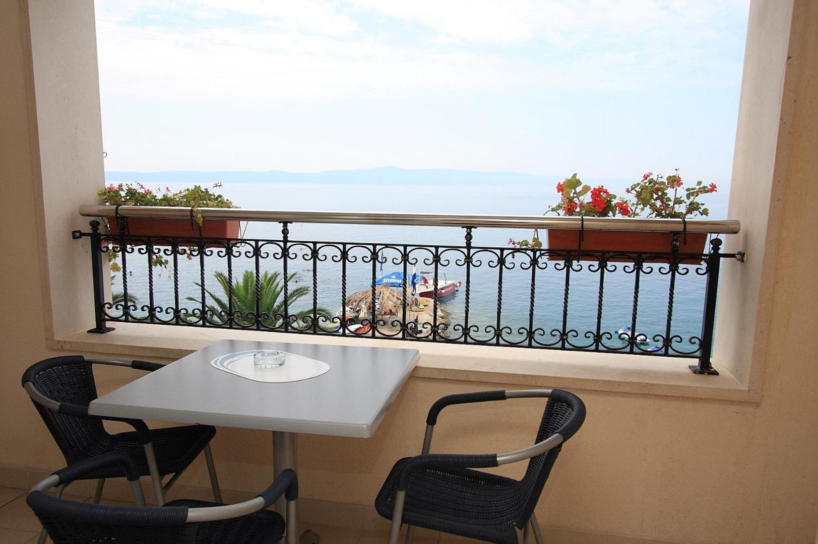 Aparthotel Natalia Podgora 2