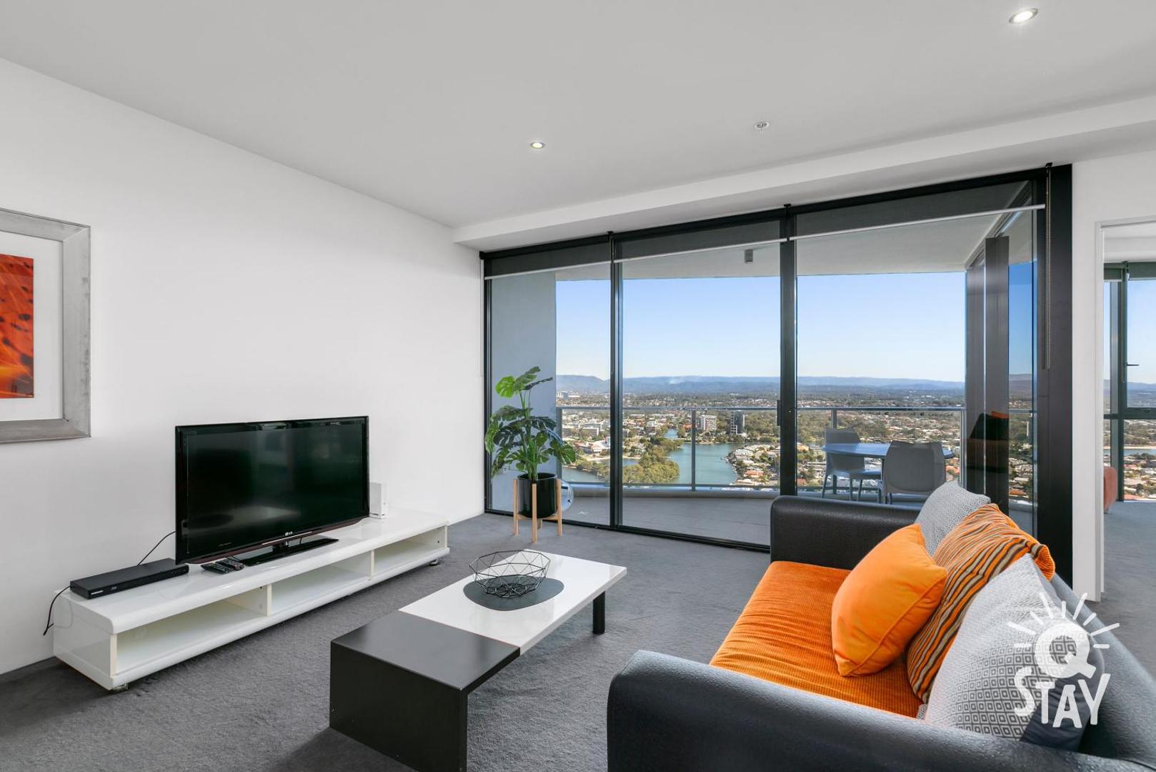 Circle on Cavill – River View 2 Bedroom Apartment