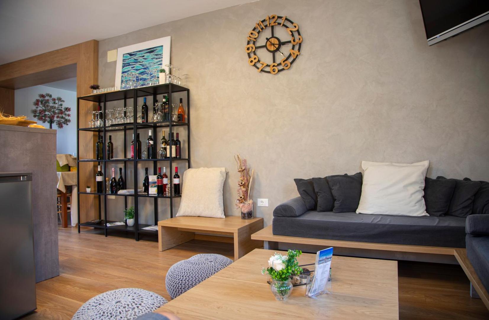 Hotel Natura Vilanija 7