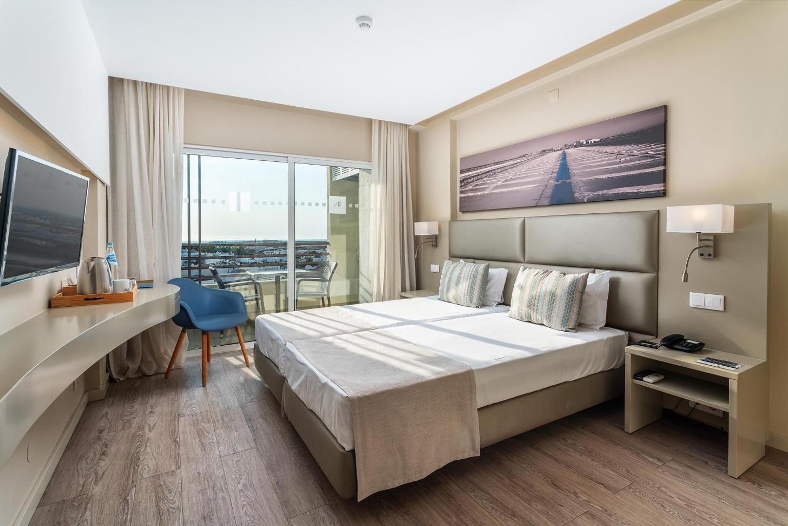 AP Maria Nova Lounge - Adults Friendly 3