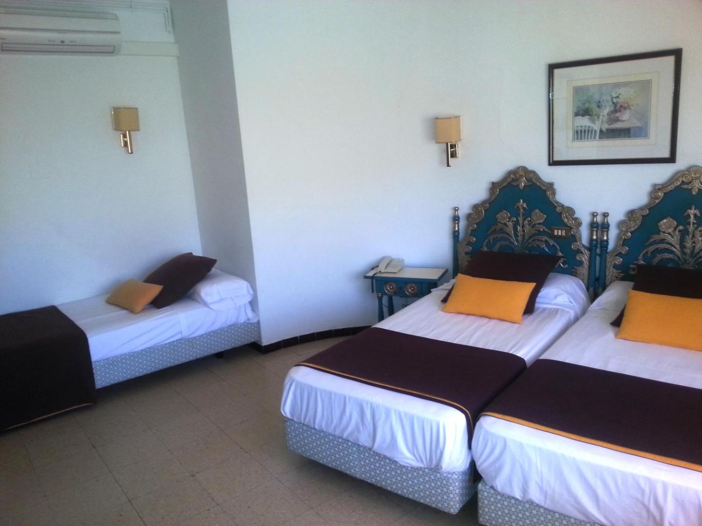 Hotel Hostal del Sol 3