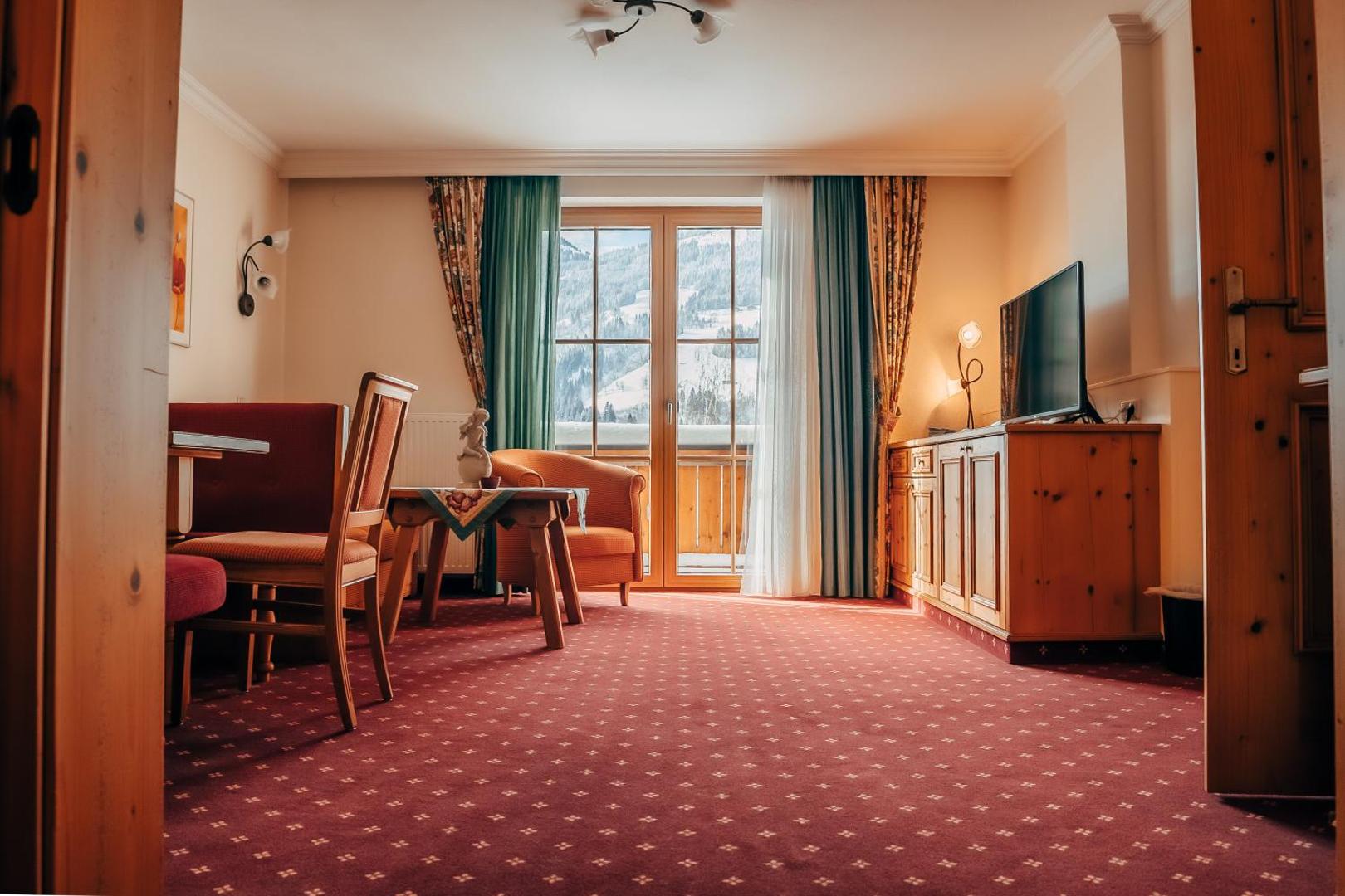 POST POST Hotel - Alpine Boutique Hotel & Spa 7