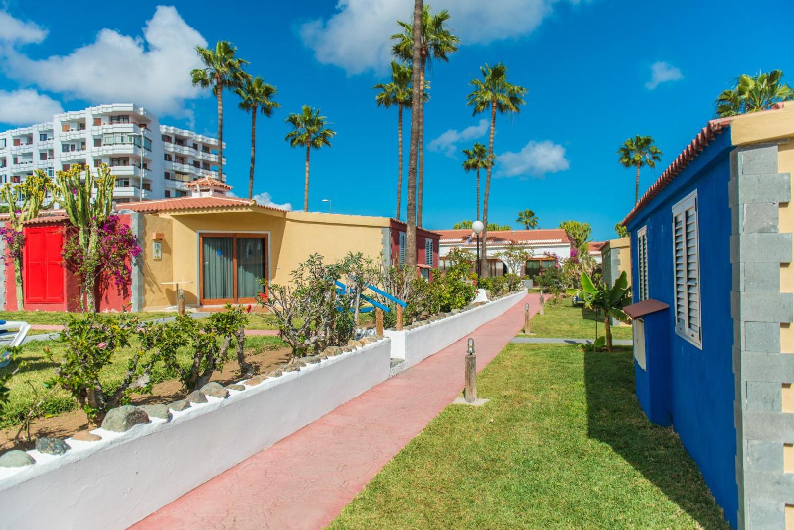 HL Miraflor Suites Hotel 8