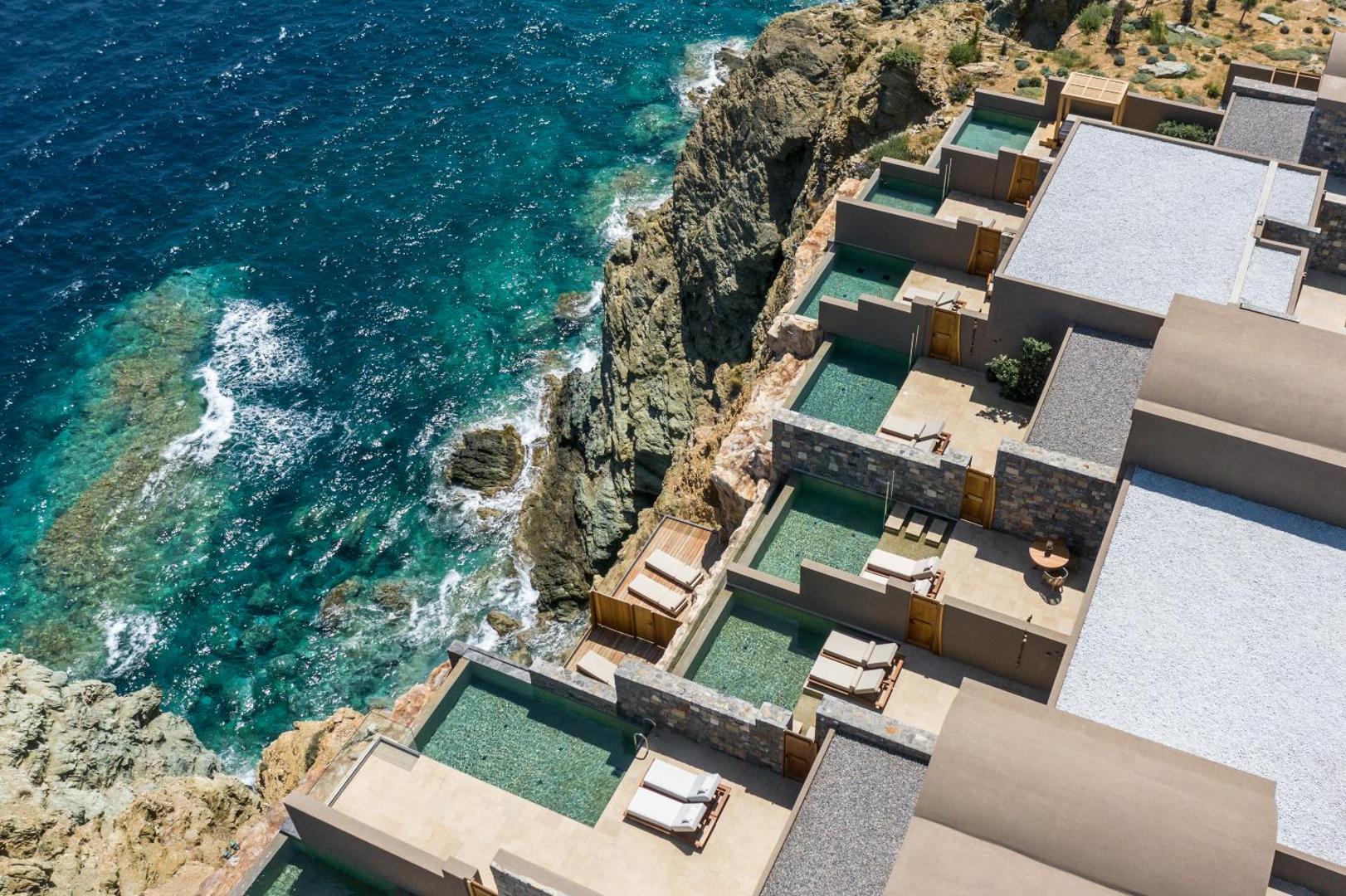 Acro Suites - A Wellbeing Resort 1