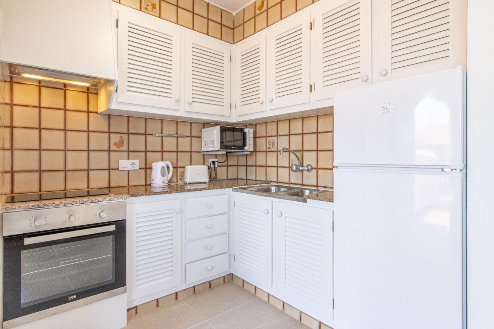 Son Bou Playa Gold by Menorca Vacations 6
