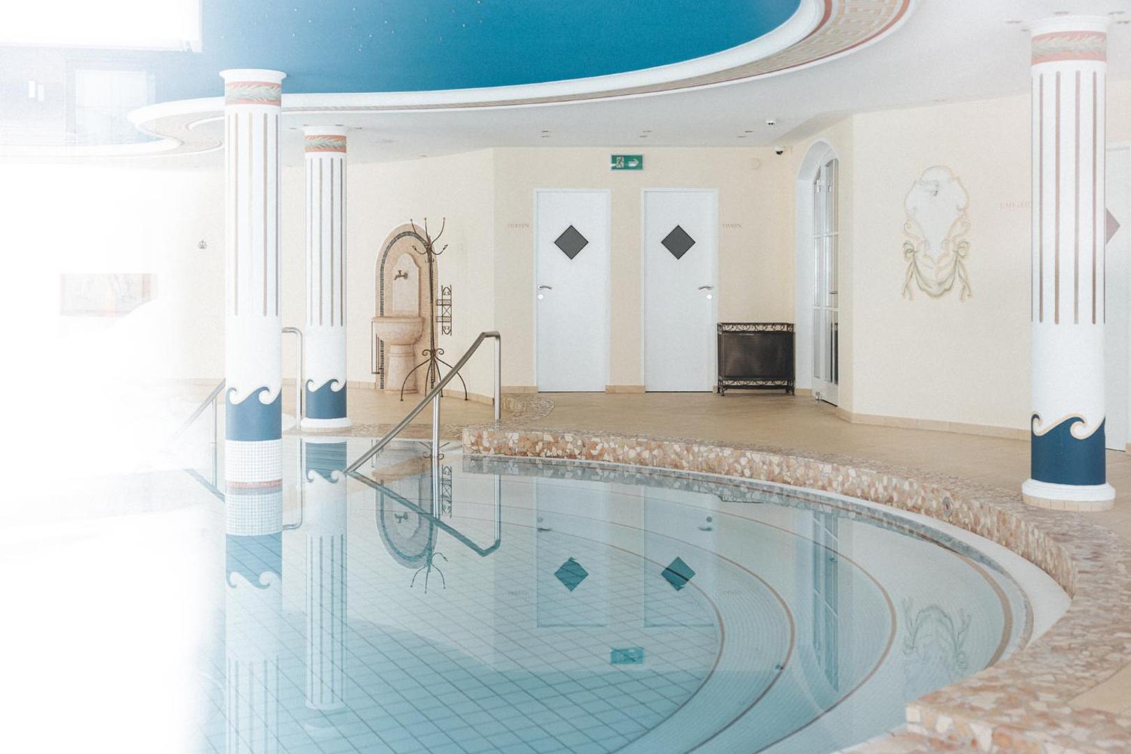 Superior Hotel Schneider Ski-in & Ski-out 5