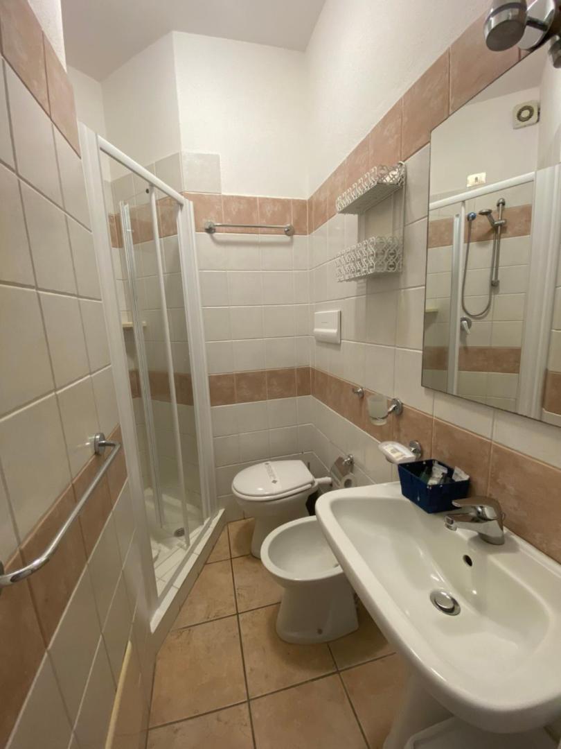 Palau City Hotel 8