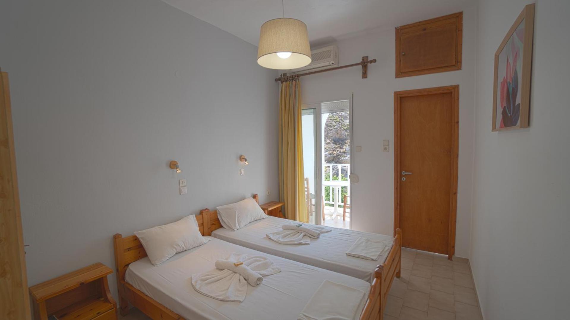Ilingas Hotel 6