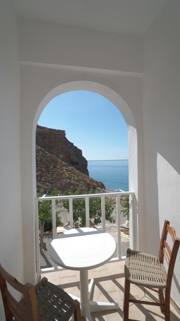 Ilingas Hotel 8
