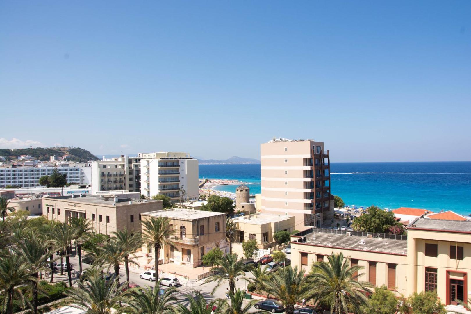 Ibiscus Hotel 8
