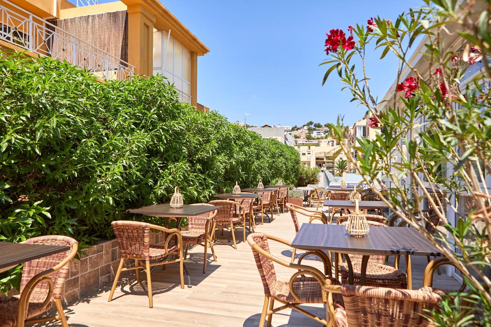 Nura Santa Ponsa & Spa 8
