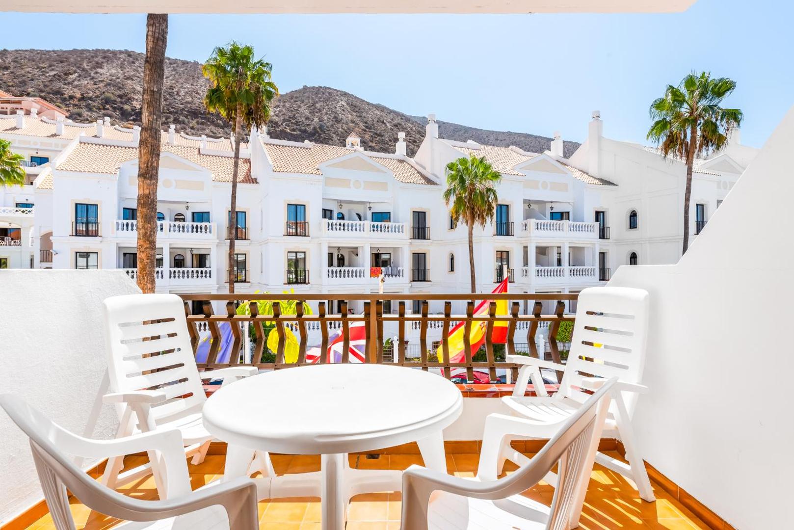 Club Tenerife Apartments 8