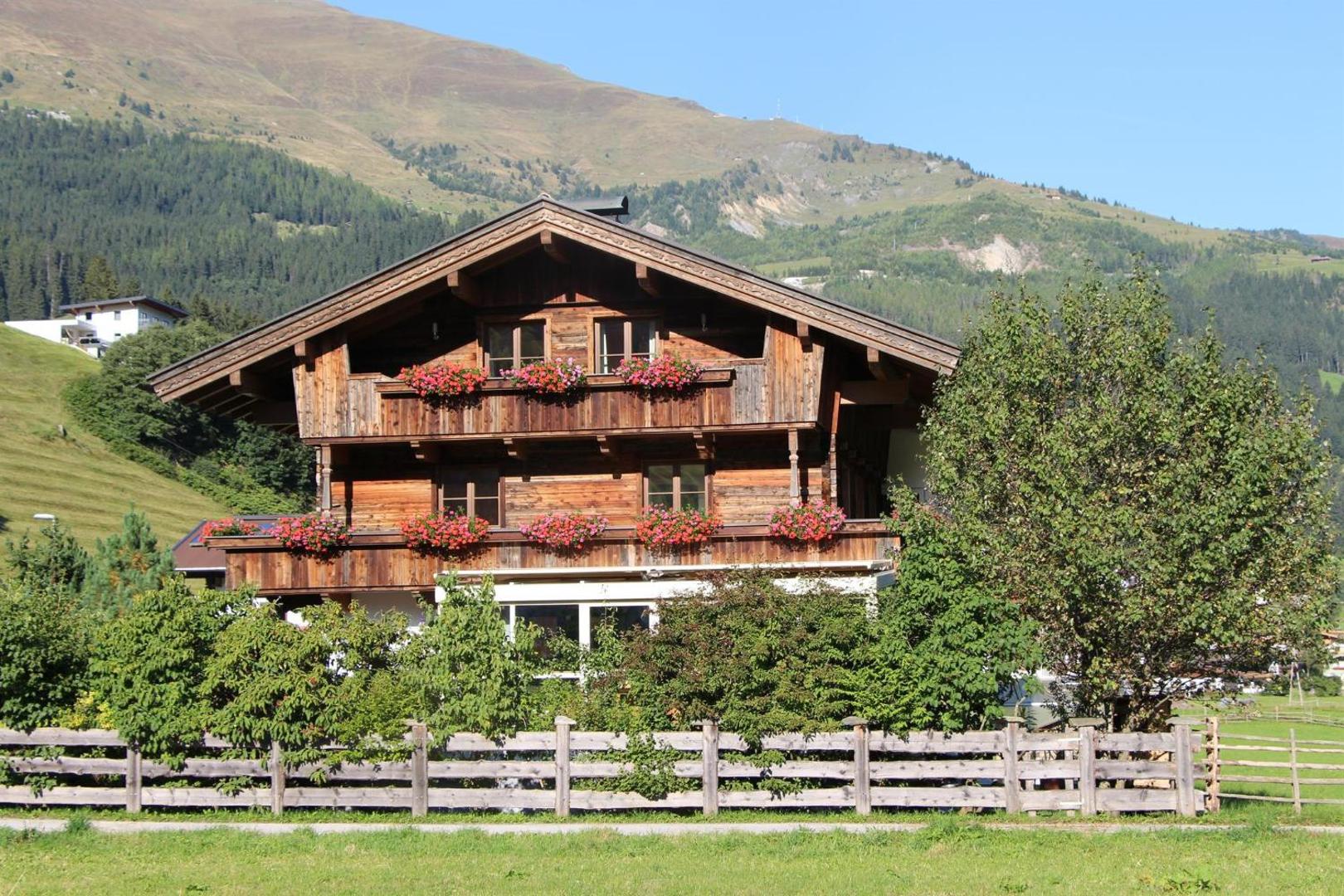 Bidner, Appartements 2
