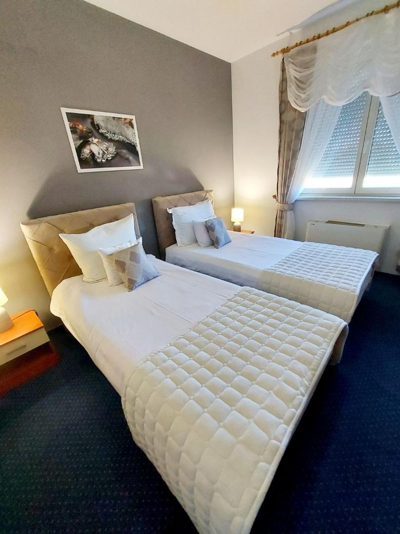 Hotel Villa Valpovo 1