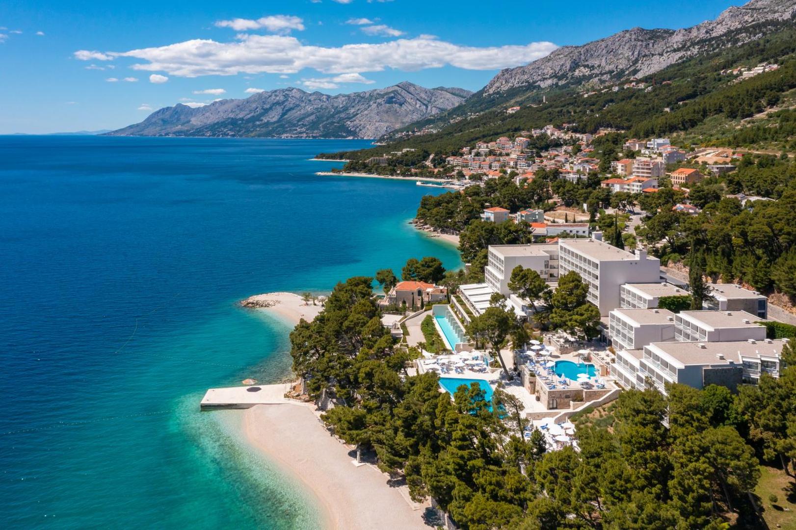 Bluesun Mala Berulia 4